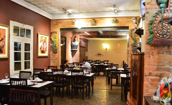 HOY / El bar La Consentida del Patrón brinda campaña de almuerzos solidarios