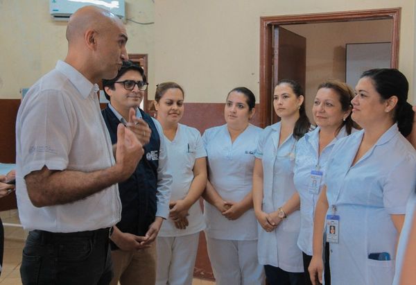 Profesionales de blanco serán capacitados para el manejo de pacientes con COVID-19