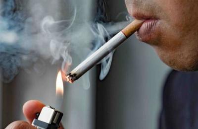 Médicos advierten que el humo del tabaco puede transportar el coronavirus - C9N
