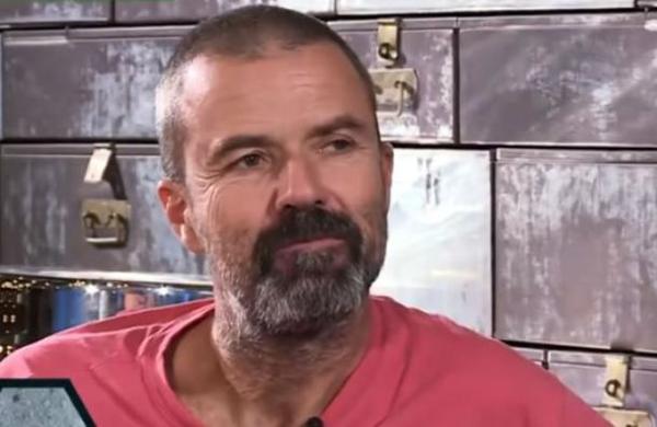 Vocalista de Jarabe de Palo reaparece irreconocible a 15 meses de su retiro a causa del cáncer - C9N