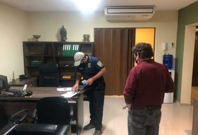 Fiscalía habla de "empresas de maletín", tras allanamientos en Dinac