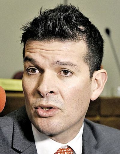 Analizan hoy recortes de algunos gastos superfluos - Política - ABC Color