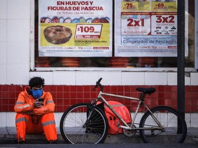 1 de cada 2 familias en Argentina recibirá ayuda estatal por Covid-19