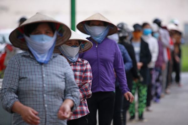 “Cajeros automáticos” de arroz gratuito para la crisis de COVID-19 en Vietnam - Mundo - ABC Color