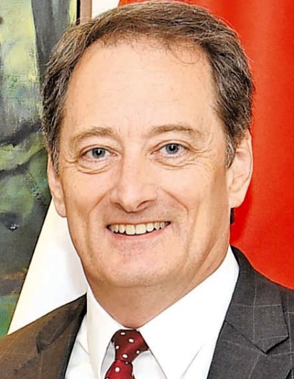 EE.UU. formaliza donación contra el covid - Política - ABC Color