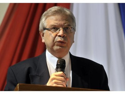 "Pandemia revela dejadez de la salud en manos de política paraguaya", dice experto