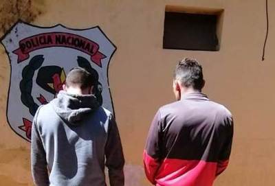 Lince detiene a dos motoqueiros en Luque •