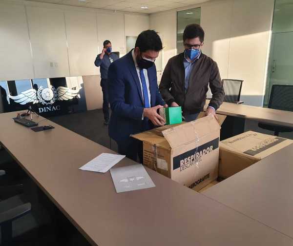 Allanaron oficinas de la Dinac e incautaron varias evidencias