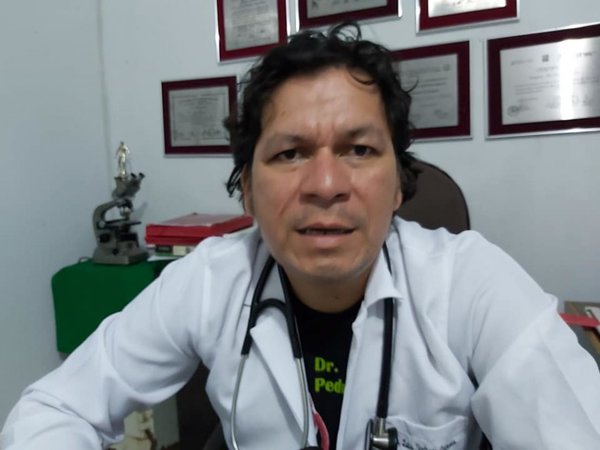 Renunció a su cargo de concejal para ejercer su profesión de médico