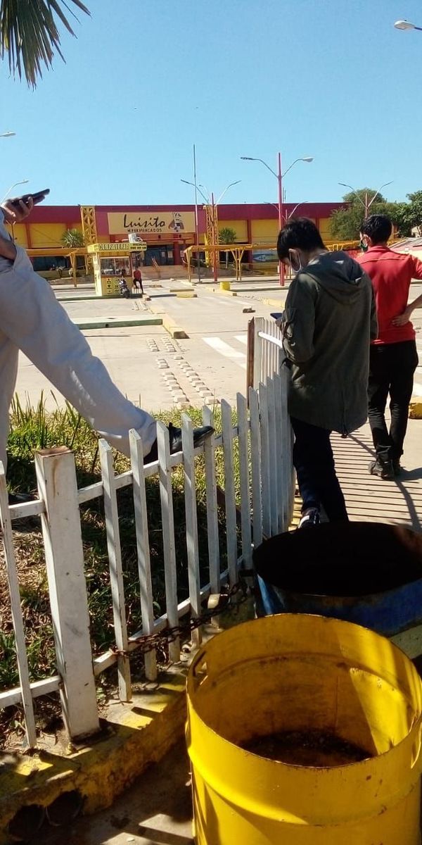 Evacuan hipermercado en Limpio tras amenaza de bomba - Nacionales - ABC Color