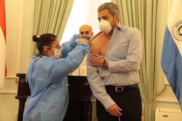 Gobierno inicia oficialmente vacunación contra influenza - .::RADIO NACIONAL::.