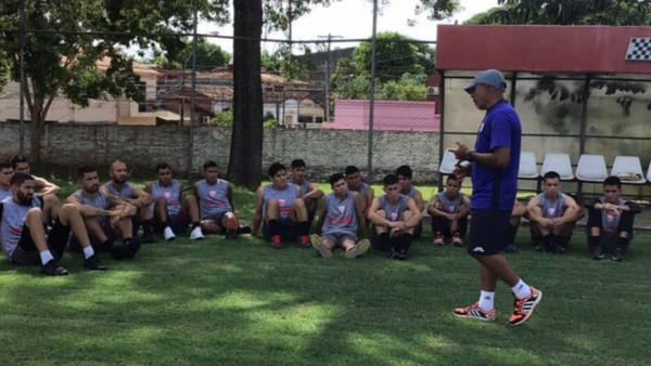 Pandemia golpea a la formación de futbolistas