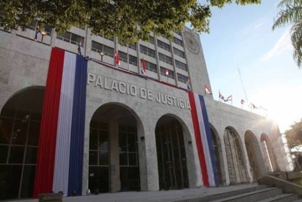 HOY / Poder Judicial aprueba recorte de combustibles, arreglos florales, tv cable y otros