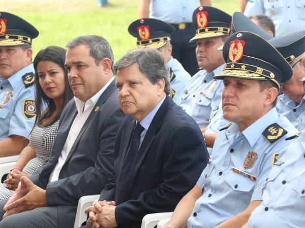 Senado presta acuerdo para ascenso de Francisco Resquín como comandante de la Policía