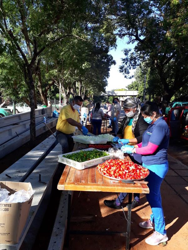 Olla popular itinerante da de comer a 400 personas