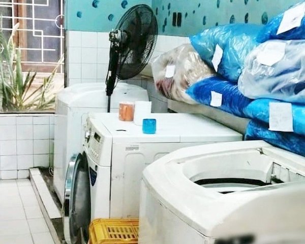 Lavandería a domicilio, así sobreviven al virus | Crónica