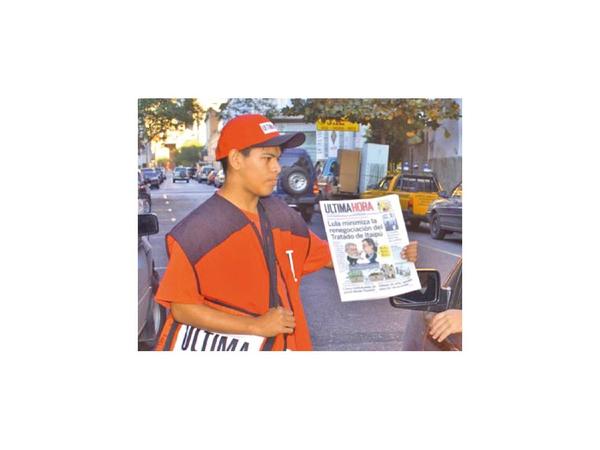 Canillitas recibirán kits de alimentos de manos de ÚH