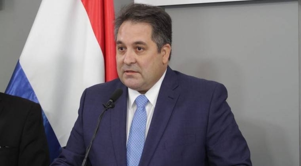 HOY / Melgarejo anuncia acciones legales y trata de “desequilibrado” a “Nenecho”