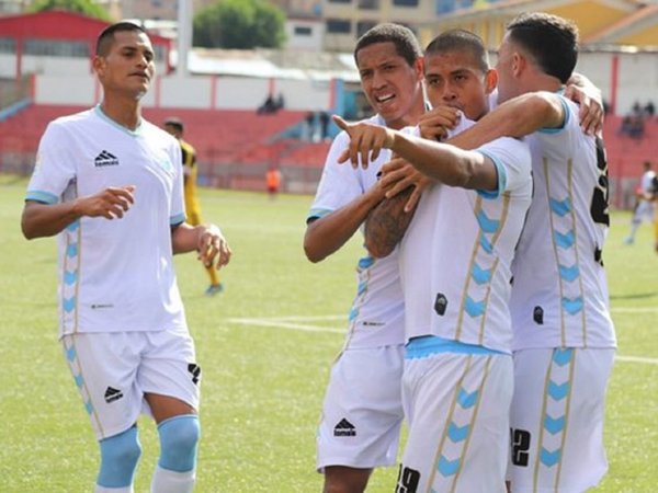 Club de paraguayo en Perú amenaza con abandonar la liga