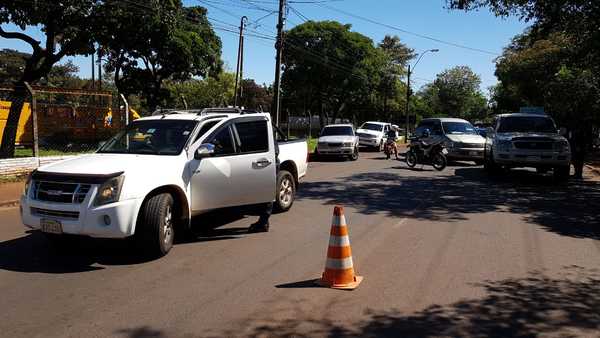 “Justificada” reacción fiscal para investigar a periodista que acompaña controles