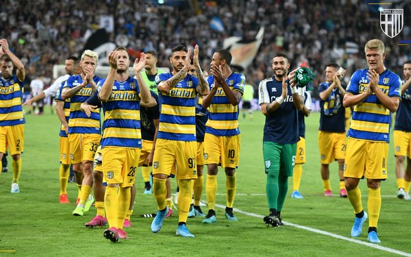 Jugadores de Parma renuncian a su salario