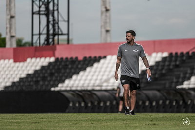 Emiliano Díaz: “A diario hablamos con los jugadores”