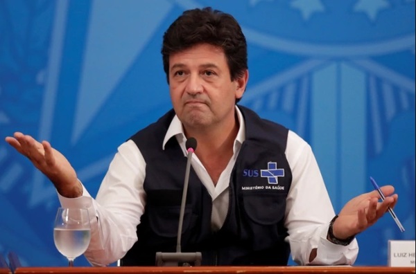 El ministro de Salud de Brasil anuncia que fue destituido por Bolsonaro » Ñanduti
