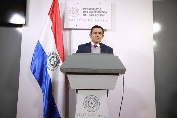Petta anuncia que las clases ya no se realizarían de forma presencial este año