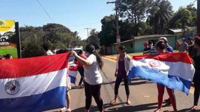 Capiateños piden víveres para olla popular por que el hambre ya los acecha  - Nacionales - ABC Color