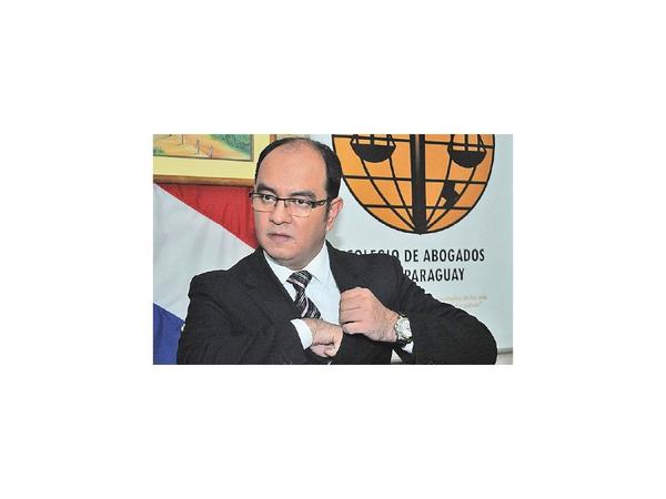 Colegio de Abogados pide revisión de gastos a la CSJ por los seguros vip
