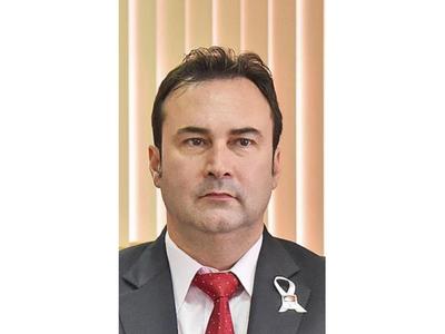 IPS espera decreto para pagar a unos 40.000 empleados cesados