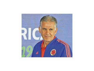 Queiroz pidió que le reduzcan salario