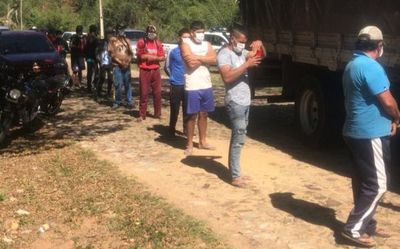Llegan los víveres para trabajadores de minas - Interior - ABC Color