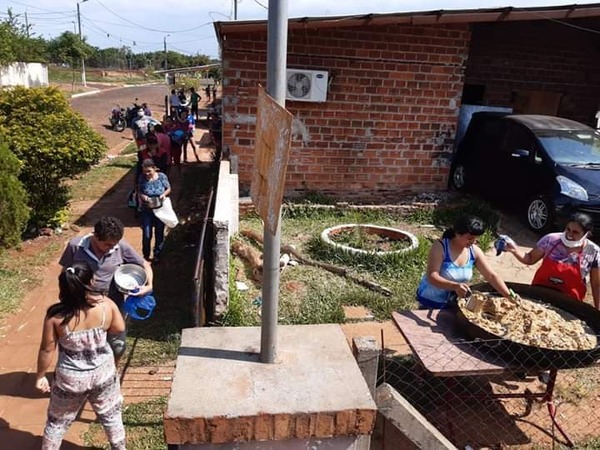 20 DÍAS DE SOLIDARIDAD EN BARRIO SAN PEDRO PIDEN AYUDA PARA CONTINUAR.