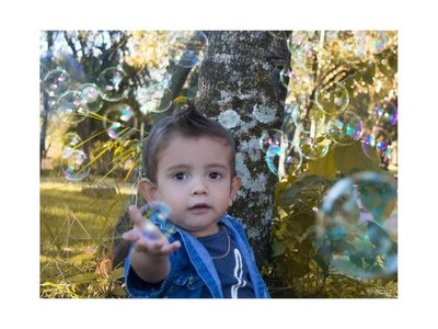 Visitan el oratorio de Brunito para pedir favores