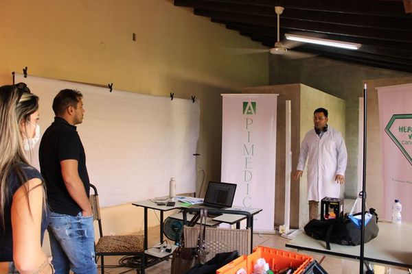 Investigador científico médico paraguayo crea equipo que puede frenar el coronavirus