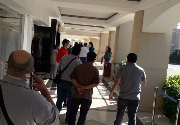 HOY / Susto en BNF: mujer con supuesto COVID-19 viola cuarentena y va al banco