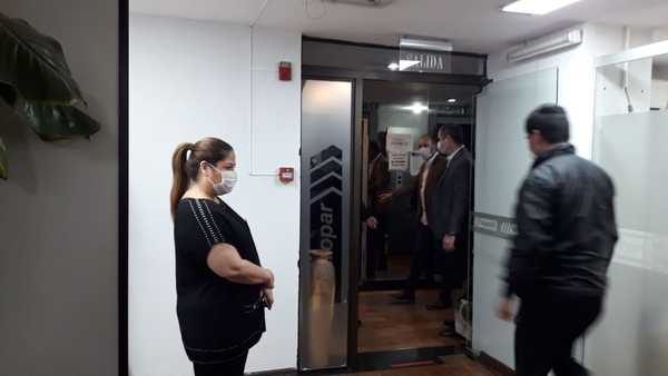 Contraloría se constituye en Petropar tras denuncias de sobrecostos
