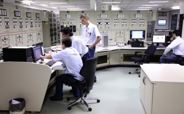 Juez cita a sindicalistas que amenazaron paralizar hidroeléctrica | Noticias Paraguay