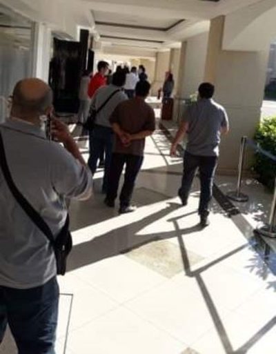 Desmienten que una mujer tenía covid y que se desvaneció en la fila de un banco » Ñanduti