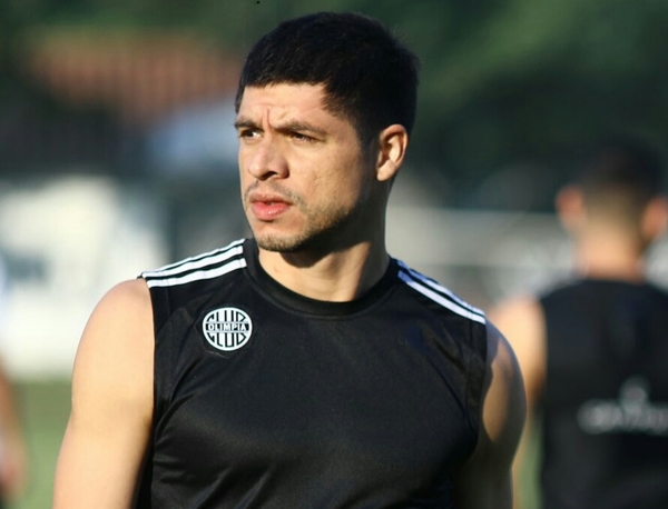 Rodrigo Rojas: "El fútbol será un alivio"
