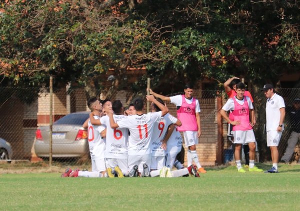 Olimpia suspende el contrato de los entrenadores de las Formativas