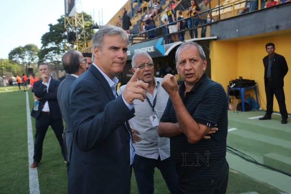 'Toti' Acosta y la estrategia para evitar la 'quiebra' de los clubes