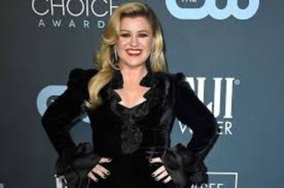 Kelly Clarkson debuta cantando en español junto a Blas Cantó  - Música - ABC Color