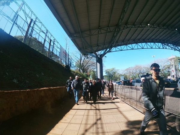 Disponen cierre del albergue transitorio en zona primaria del Puente de la Amistad - .::RADIO NACIONAL::.