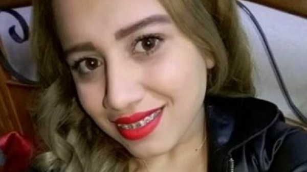 Tremendo lío para la chica de 20 años