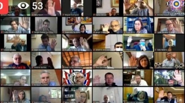 Senado aprueba que ningún funcionario de Itaipú y Yacyretã gane más que Marito [VÍDEO]