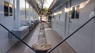 Hospitales de contingencia estarán listos en tres días