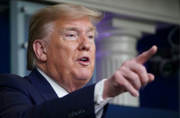 Según Trump, COVID-19 es mucho mayor en China