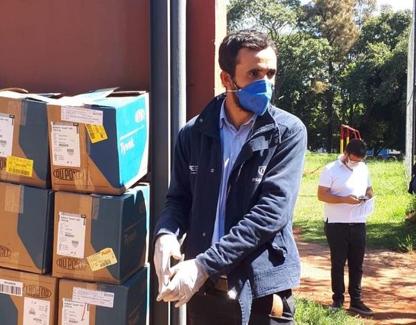 Investigan contrabando de insumos sanitarios
